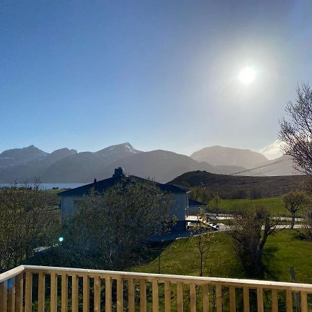 Villa Med Jacuzzi Og Nydelig Utsikt Gravdal  Kültér fotó