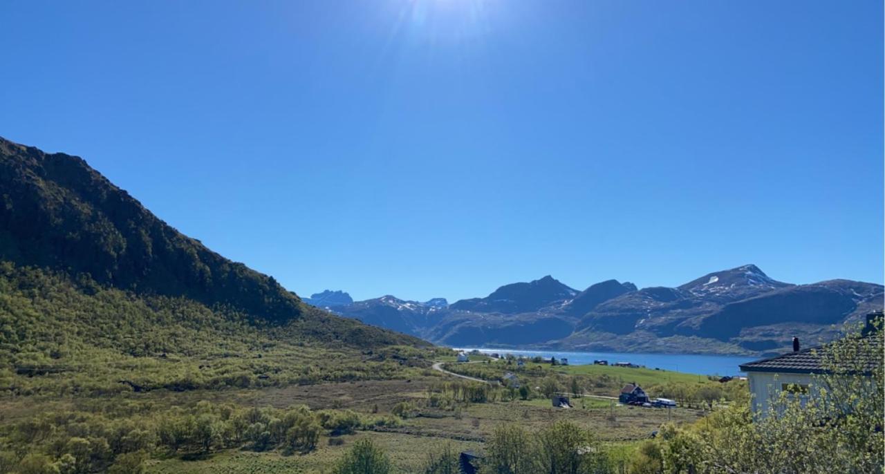 Villa Med Jacuzzi Og Nydelig Utsikt Gravdal  Kültér fotó