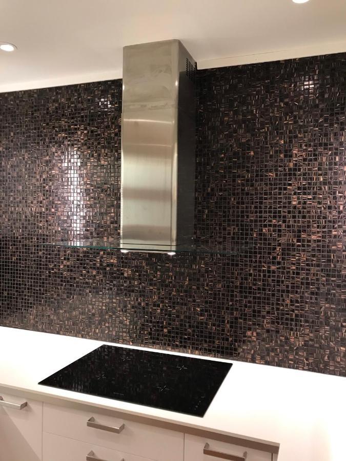 Villa Med Jacuzzi Og Nydelig Utsikt Gravdal  Kültér fotó