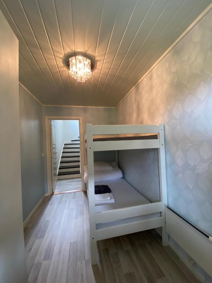Villa Med Jacuzzi Og Nydelig Utsikt Gravdal  Kültér fotó