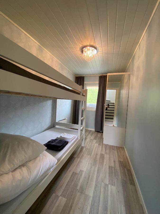 Villa Med Jacuzzi Og Nydelig Utsikt Gravdal  Kültér fotó